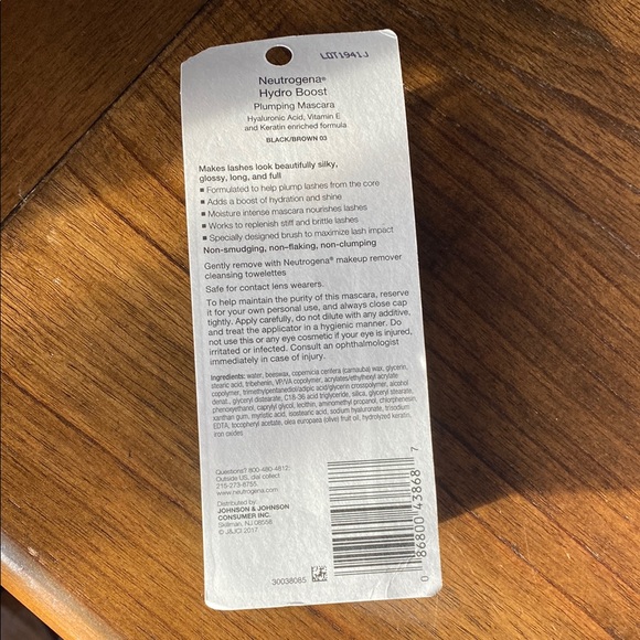 NWT Neutrogena Hydro Boost Plumping Mascara with Hyaluronic Acid -Black/Brown 03 - Picture 2 of 2